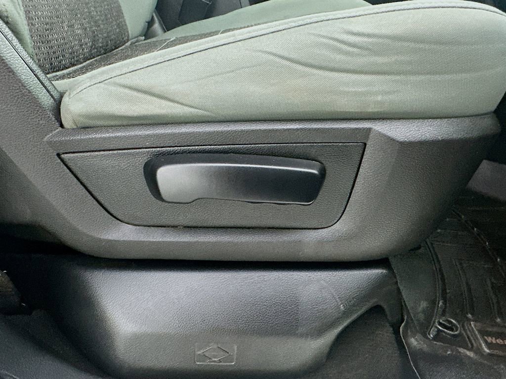 Used 2017 RAM 1500 Big Horn image 22