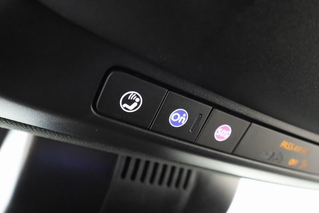 Certified 2025 GMC Yukon Denali image 20