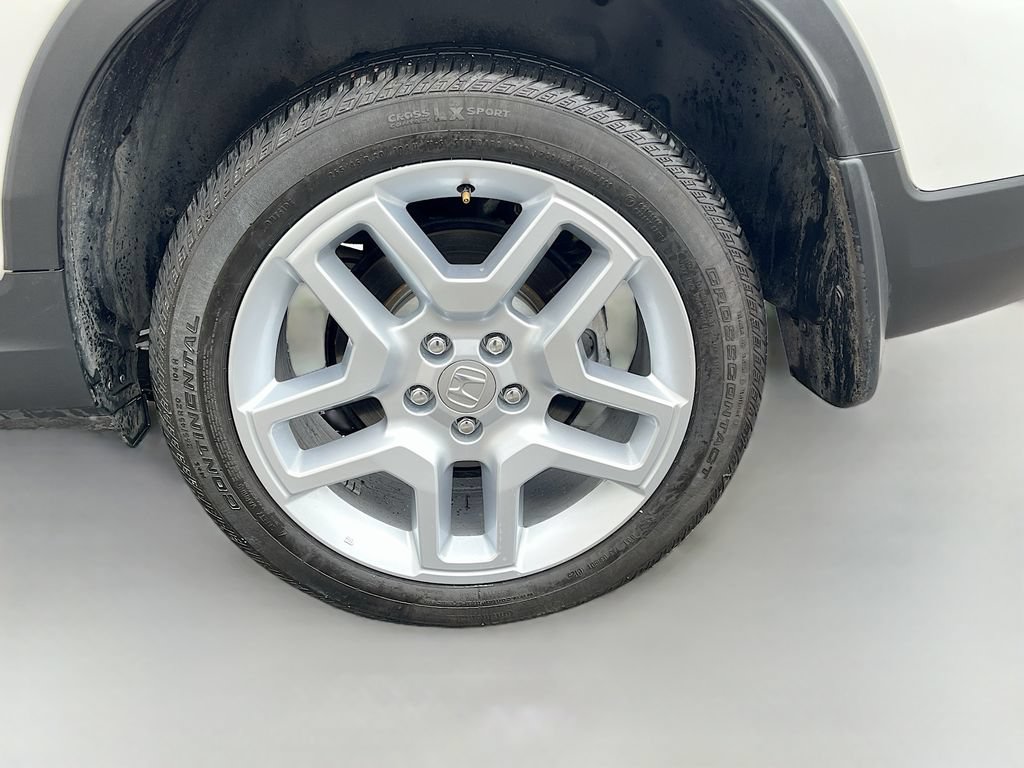 Used 2025 Honda Passport EX-L image 32