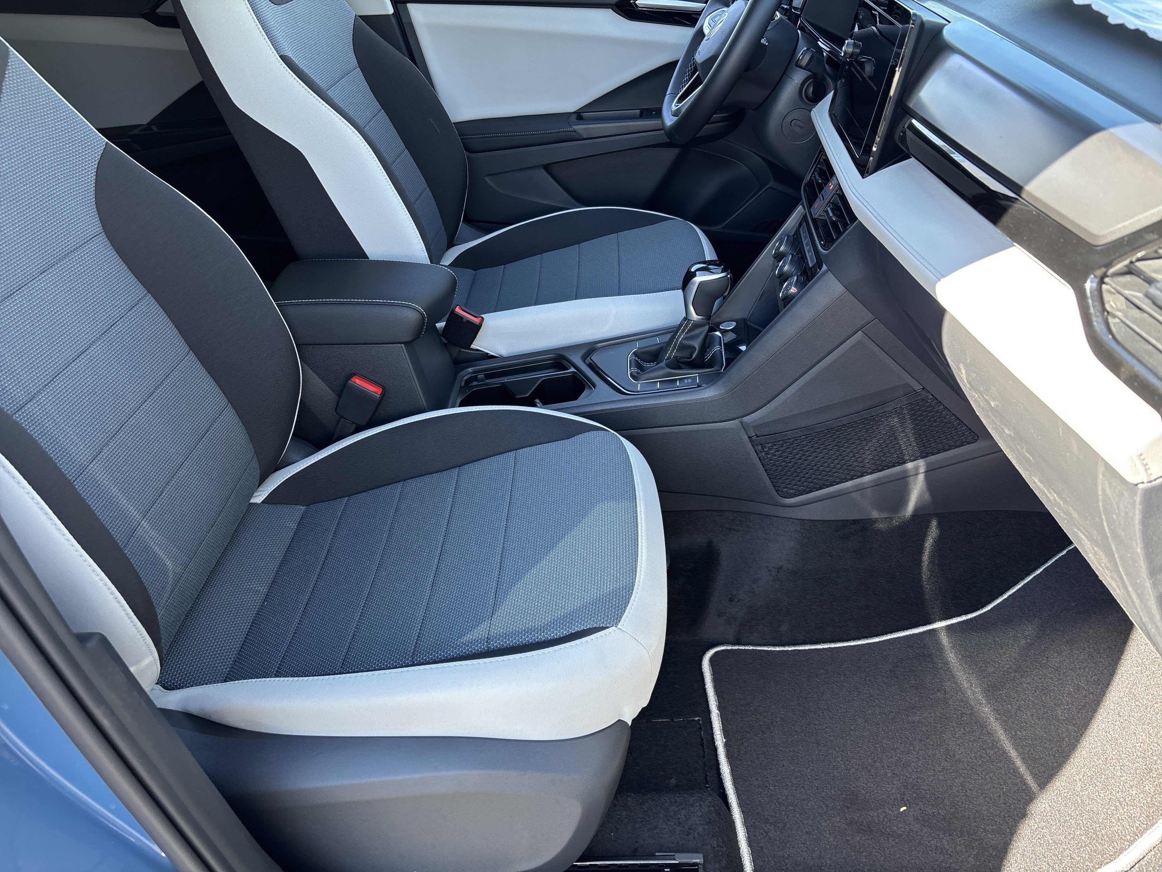 New 2026 Volkswagen Taos S FWD image 8