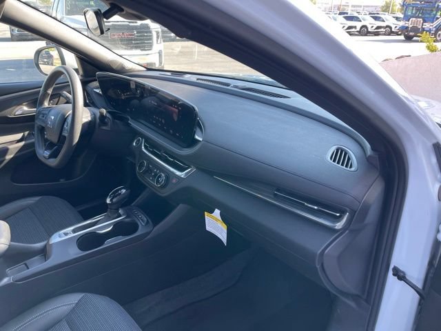 Certified 2025 Buick Envista Preferred w/ Advanced Safety Package FWD image 14