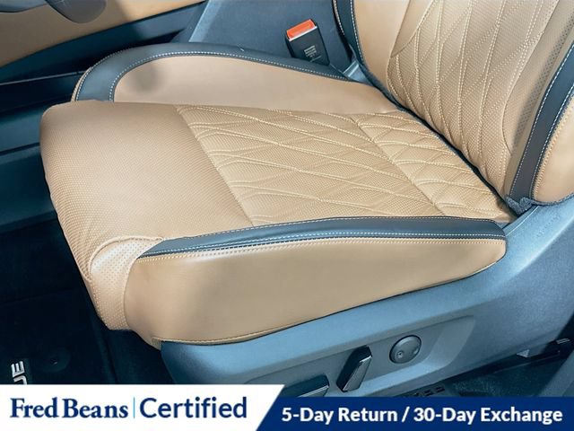 Used 2025 Nissan Rogue Platinum AWD/4WD image 12