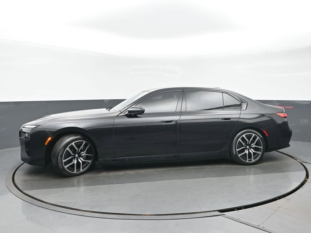 Used 2023 BMW i7 xDrive60 w/ Executive Package 2 image 6