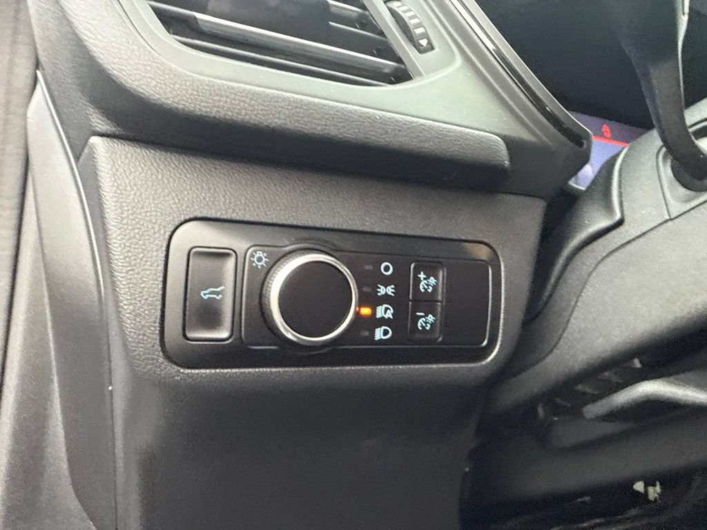 Used 2023 Ford Escape ST-Line AWD/4WD image 15