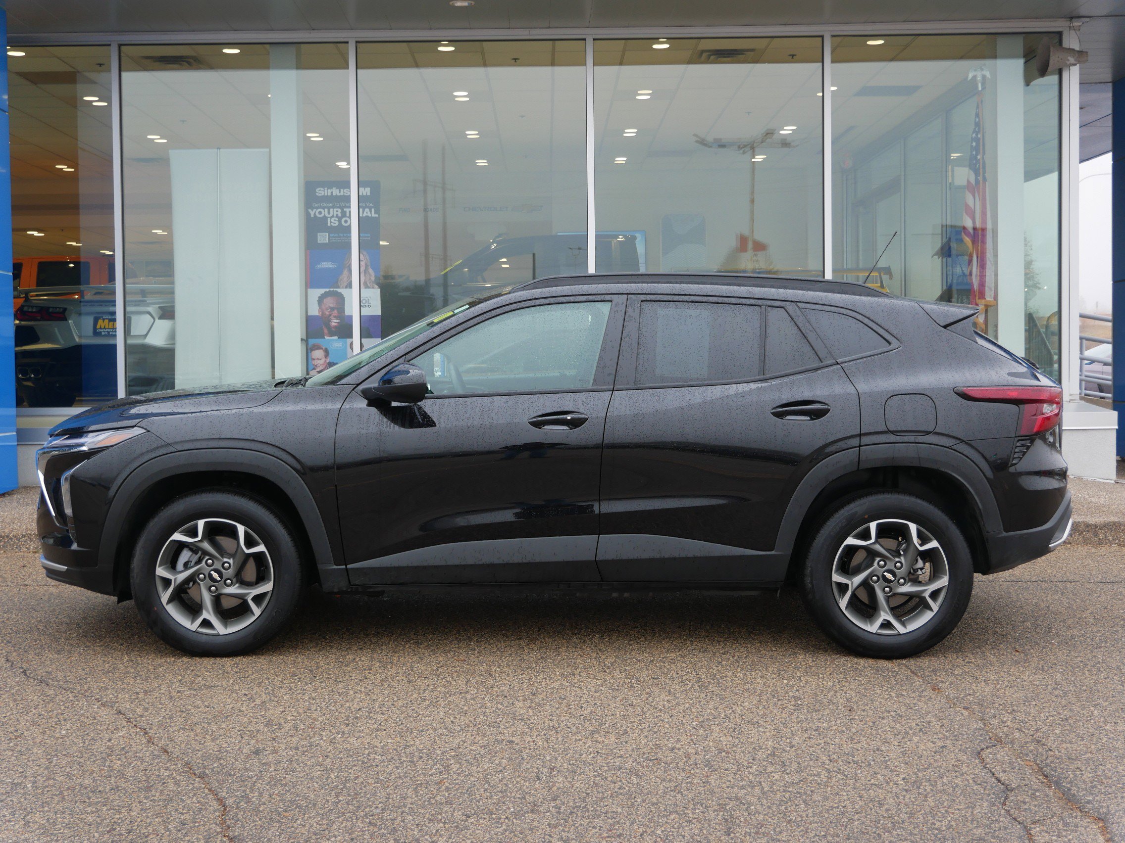 Certified 2025 Chevrolet Trax LT w/ LT Convenience Package image 5