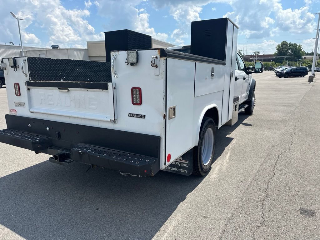 Used 2019 Ford F550 4x4 Crew Cab Super Duty w/ Power Equipment Group image 5