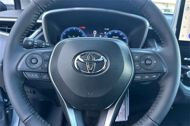 Used 2026 Toyota Corolla Cross XLE image 22