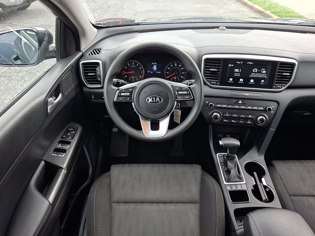 Used 2020 Kia Sportage LX AWD/4WD image 13