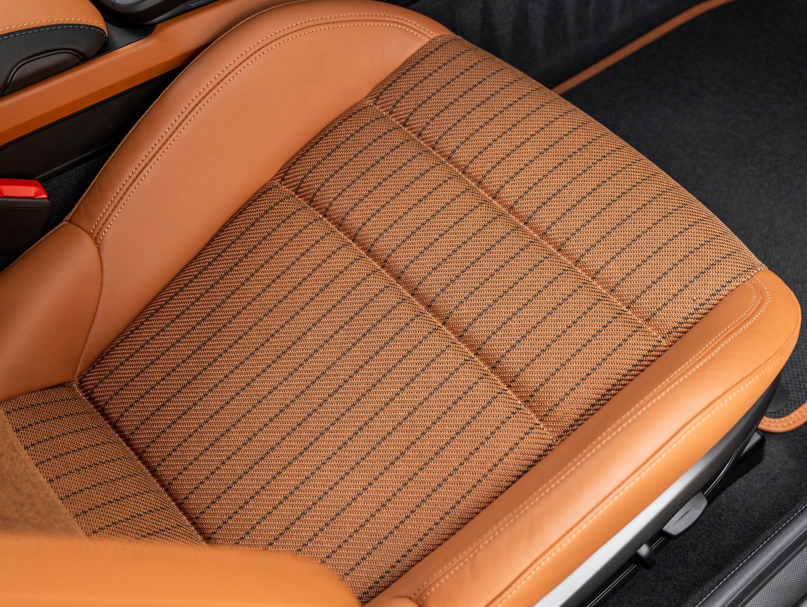 Certified 2024 Porsche 911 GT3 RS image 57