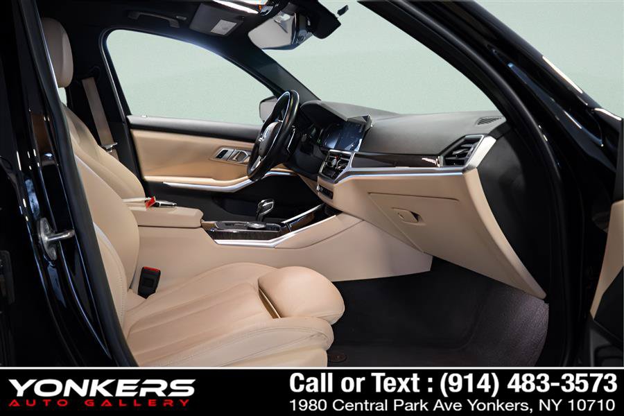 Used 2021 BMW 330e w/ Convenience Package RWD image 25