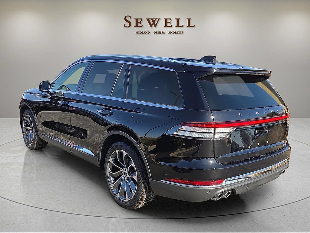 New 2026 Lincoln Aviator Reserve RWD image 3