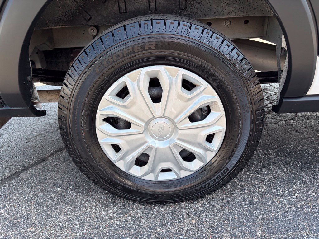 Used 2024 Ford Transit 350 XLT RWD image 26