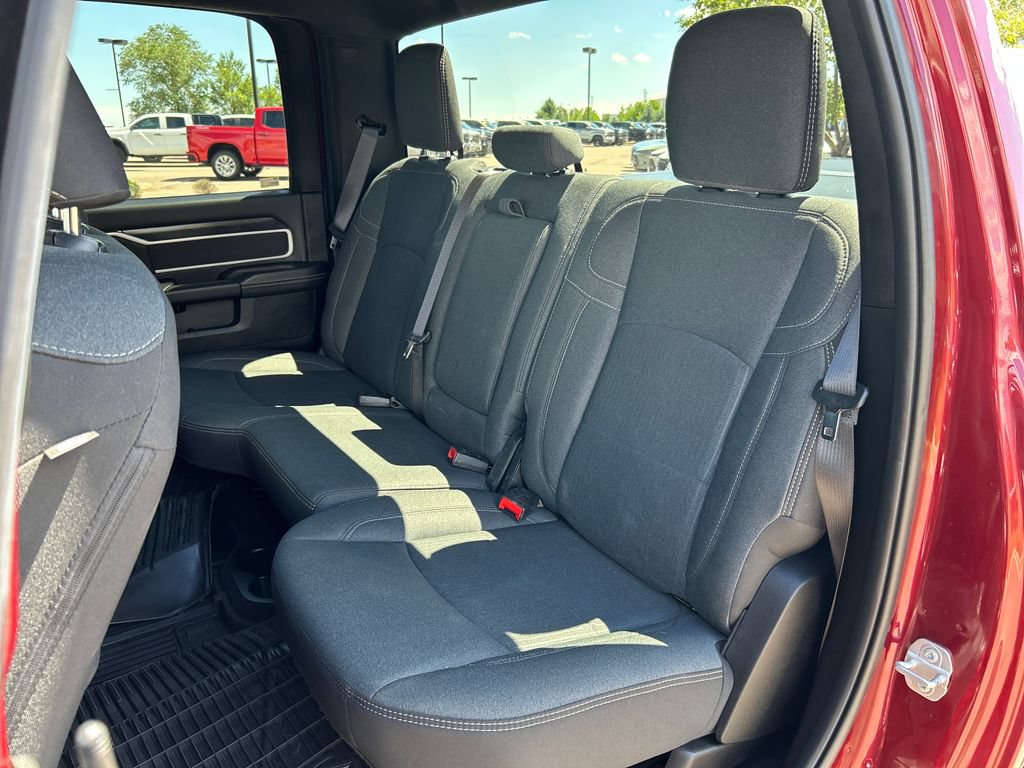 Used 2024 RAM 2500 Big Horn w/ Night Edition AWD/4WD image 15