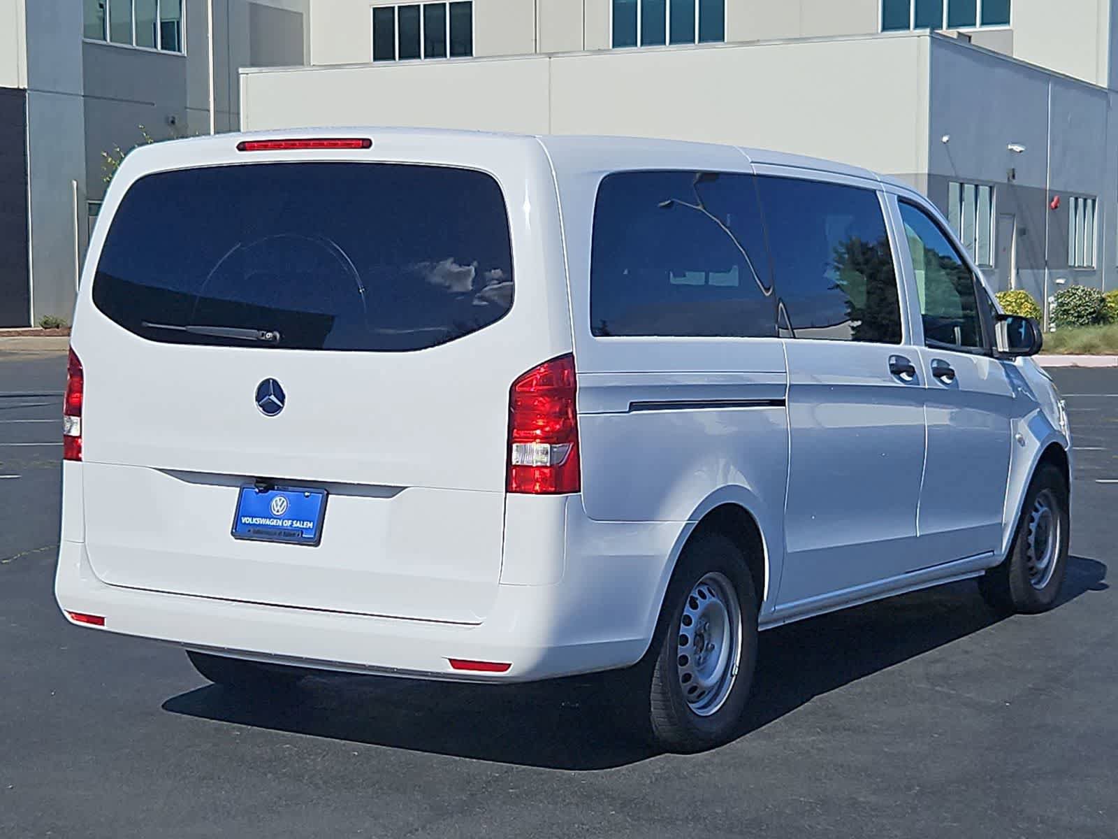 Used 2023 Mercedes-Benz Metris Passenger image 6