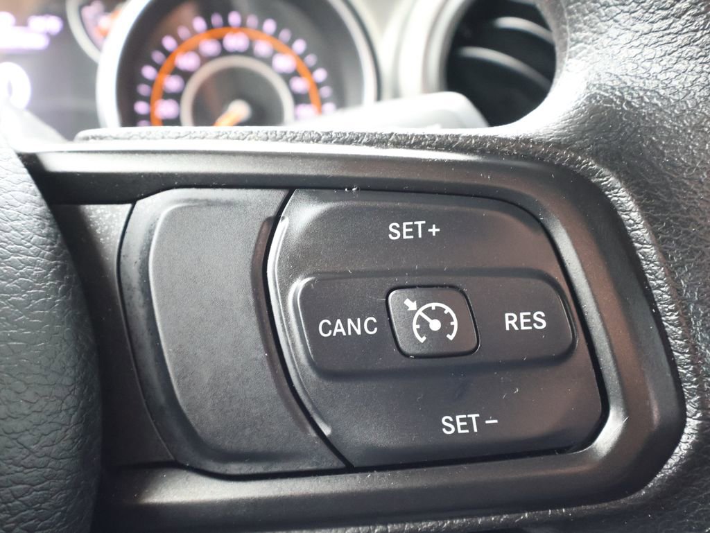 Used 2023 Jeep Wrangler Sport image 17