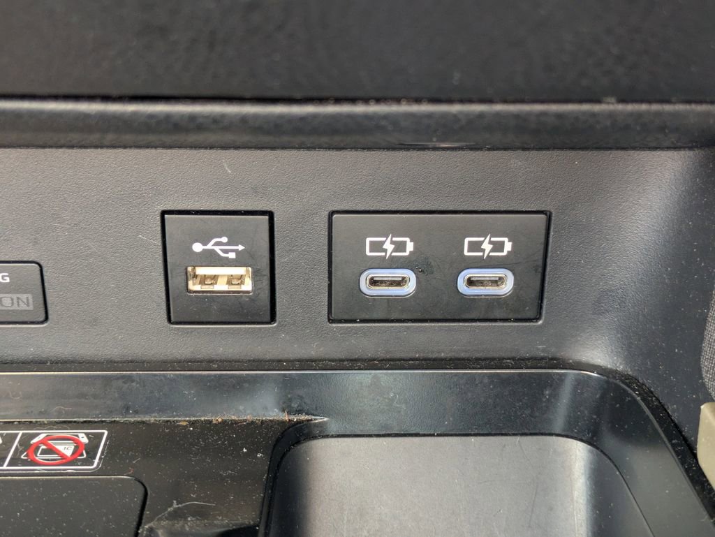 Used 2025 Toyota Camry LE FWD image 21