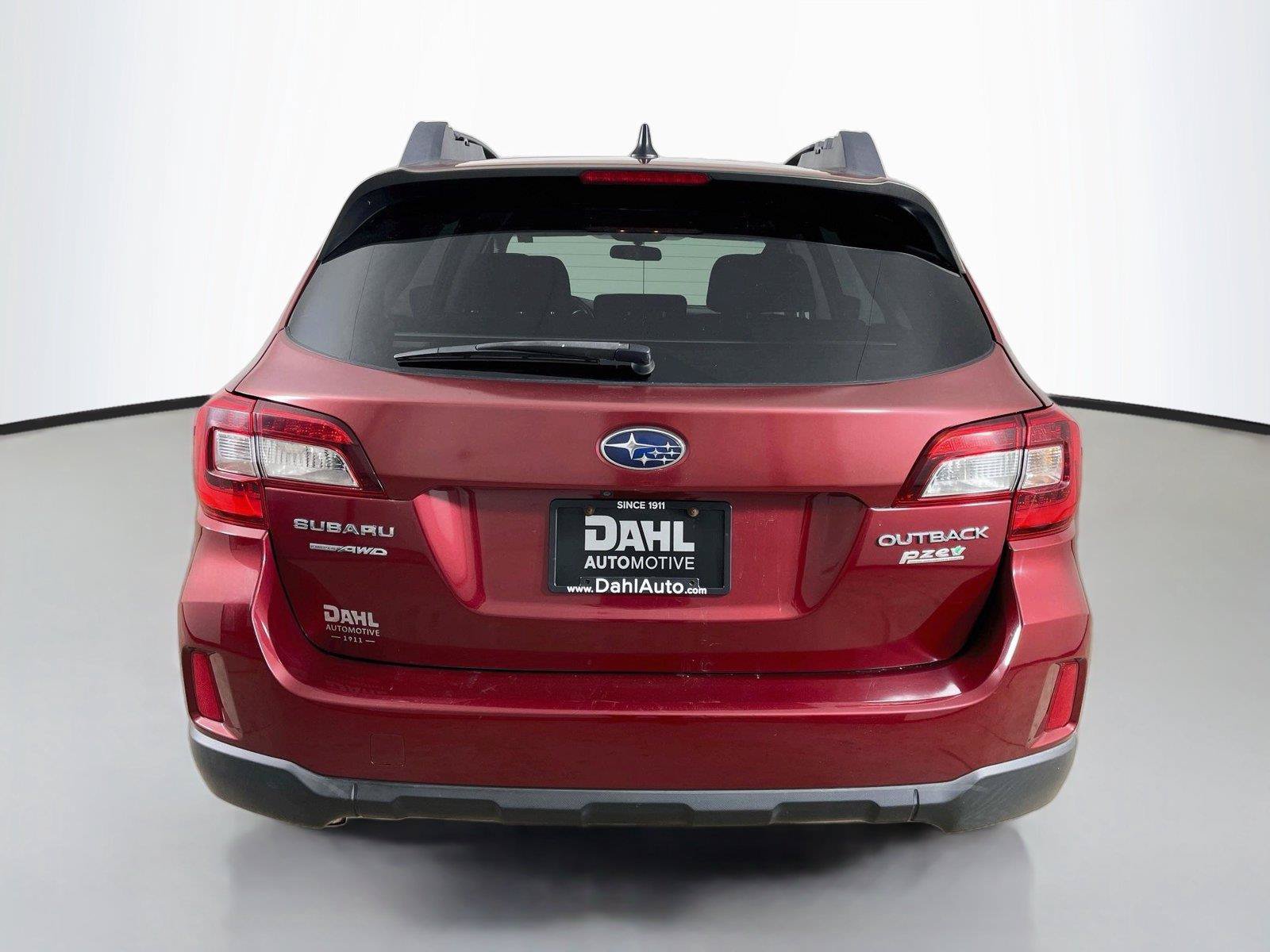 Used 2016 Subaru Outback 2.5i Premium AWD/4WD image 12