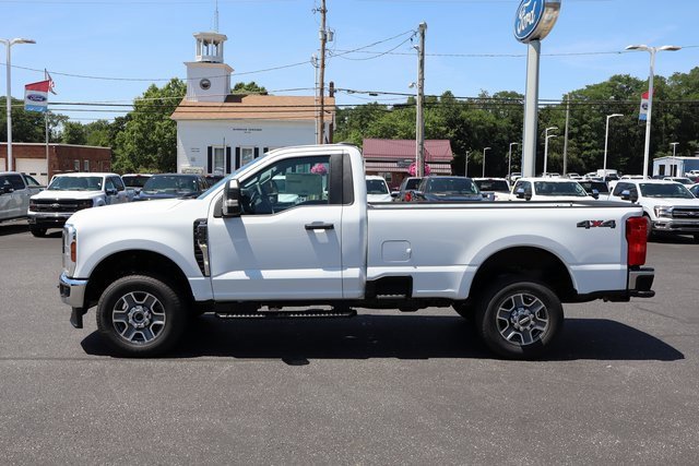 New 2025 Ford F350 XLT image 13