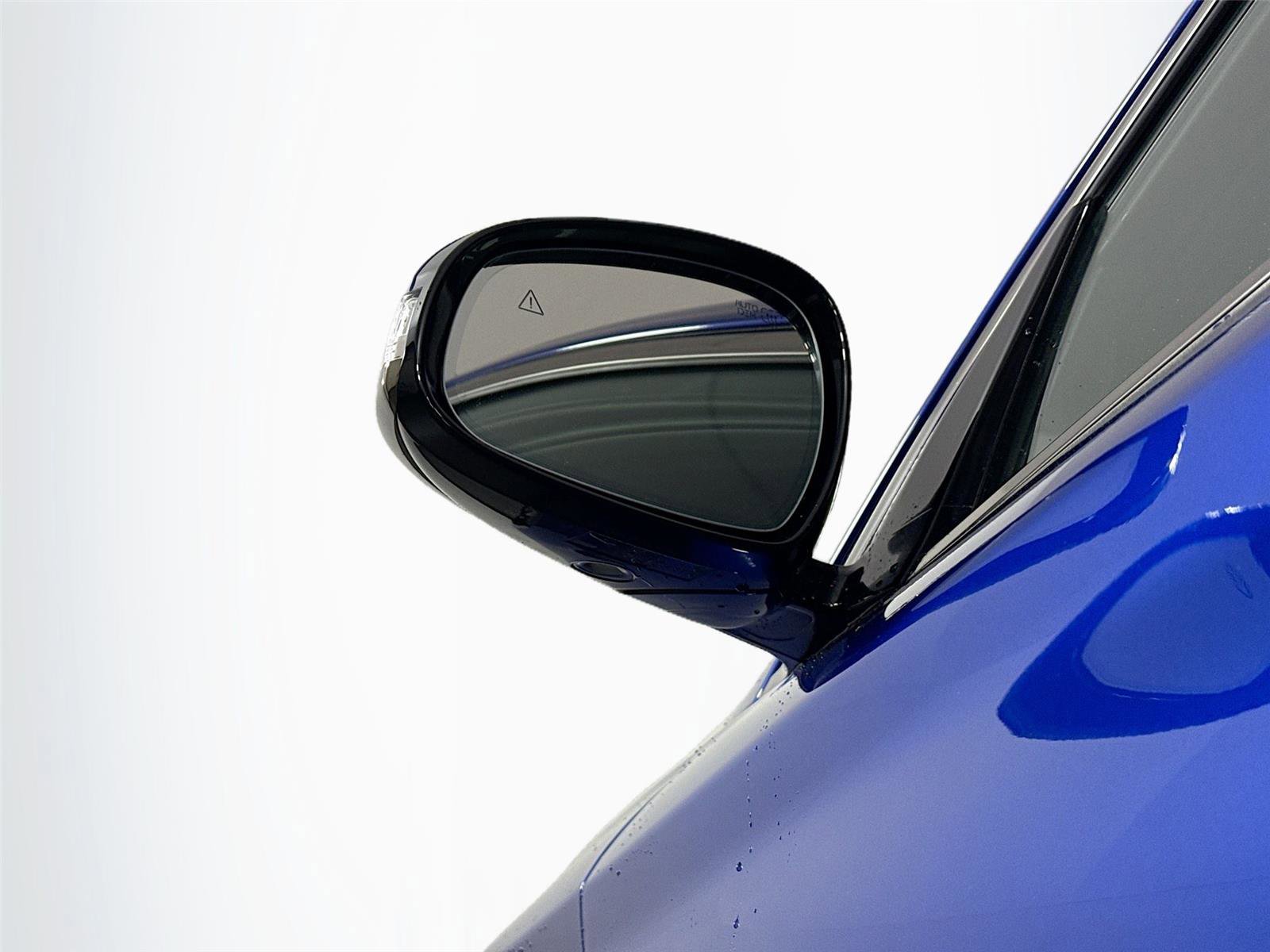 Used 2025 Genesis G70 3.3T Advanced image 5