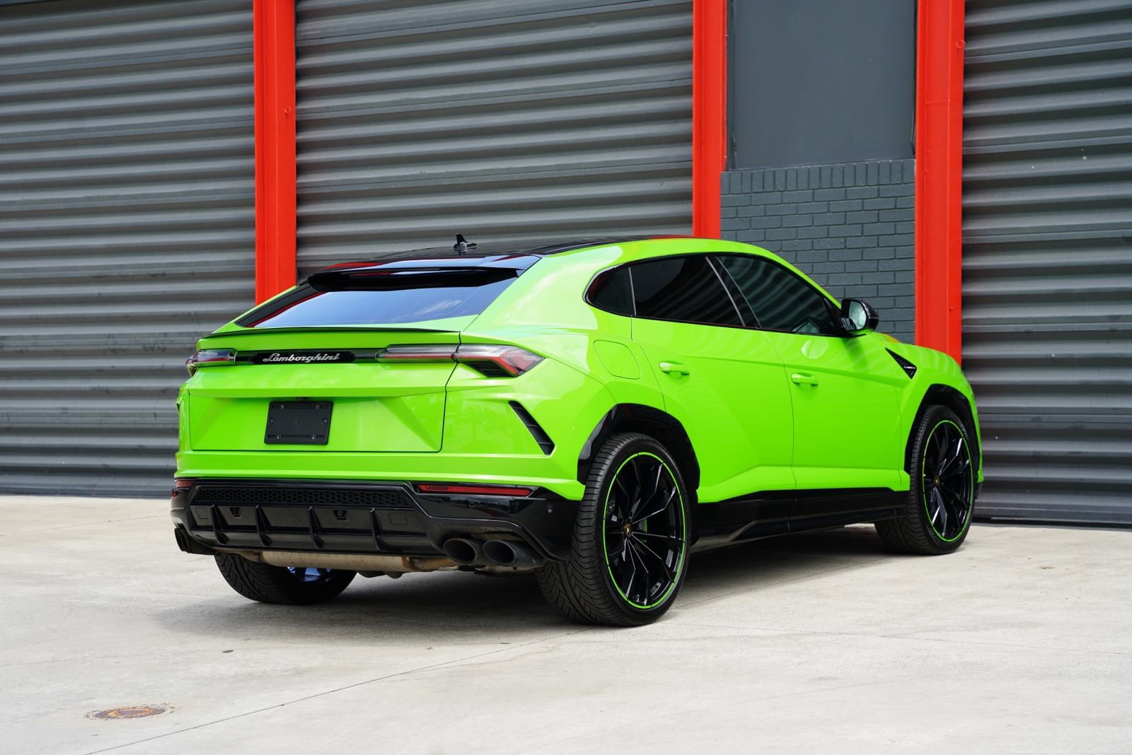 Used 2022 Lamborghini Urus image 10