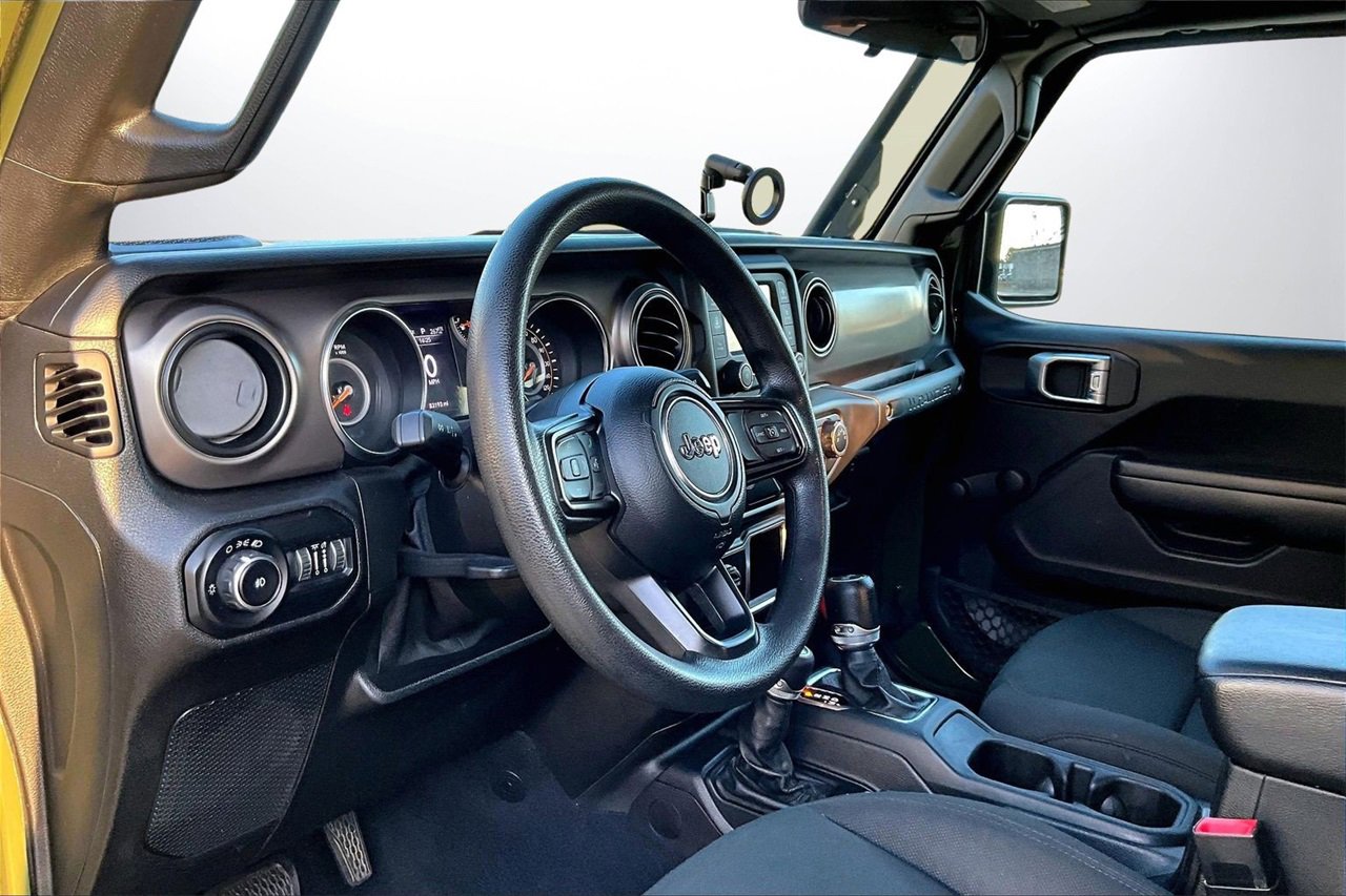 Certified 2020 Jeep Wrangler Unlimited Sport image 18