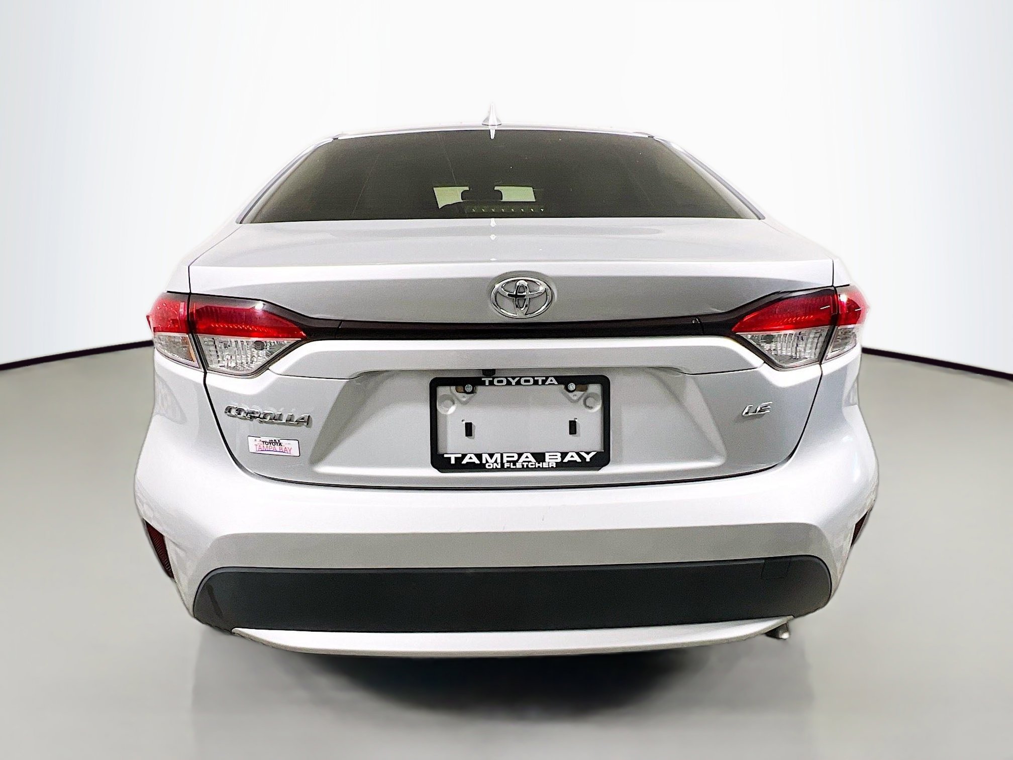 Used 2020 Toyota Corolla LE image 6