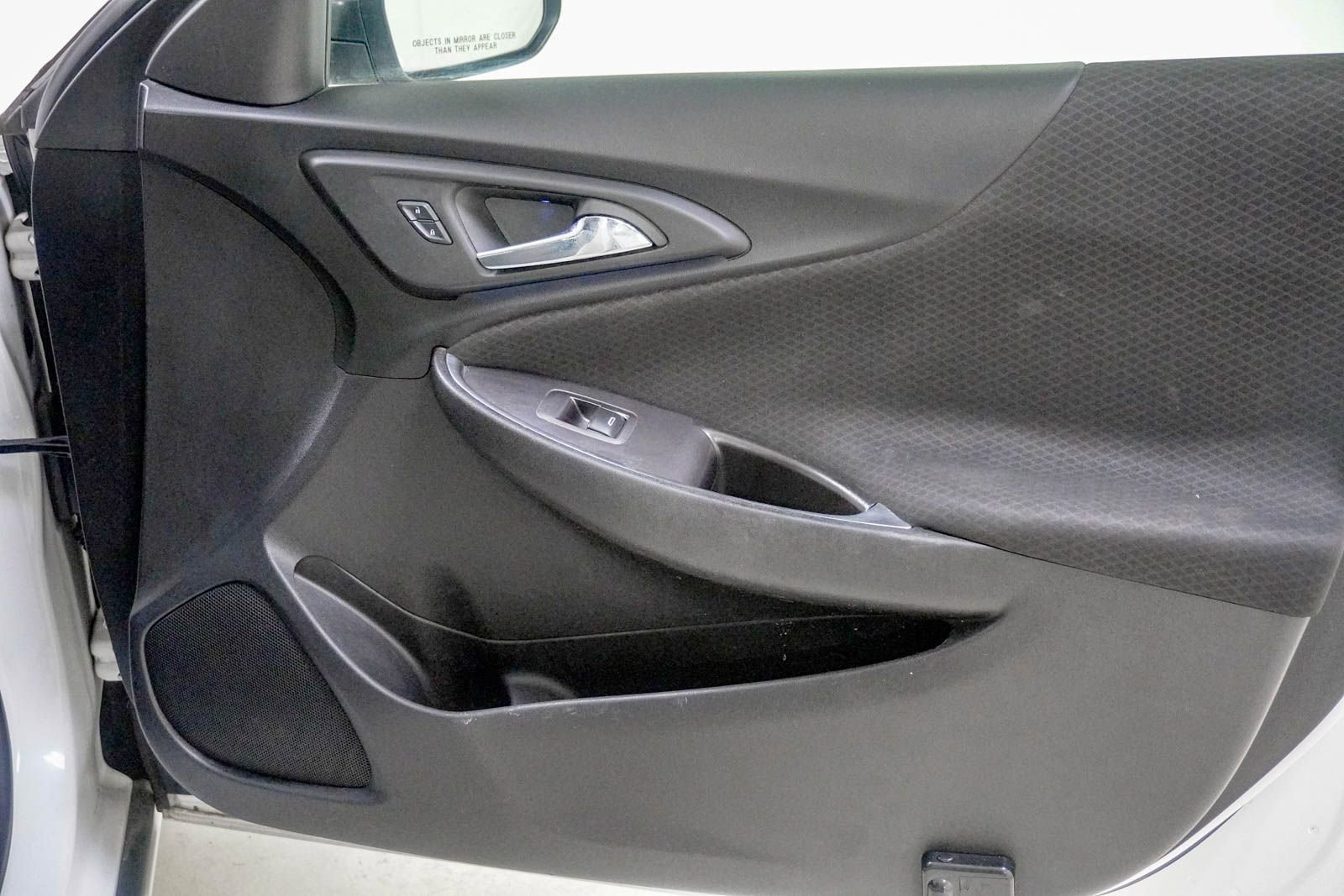 Used 2016 Chevrolet Malibu LT FWD image 27
