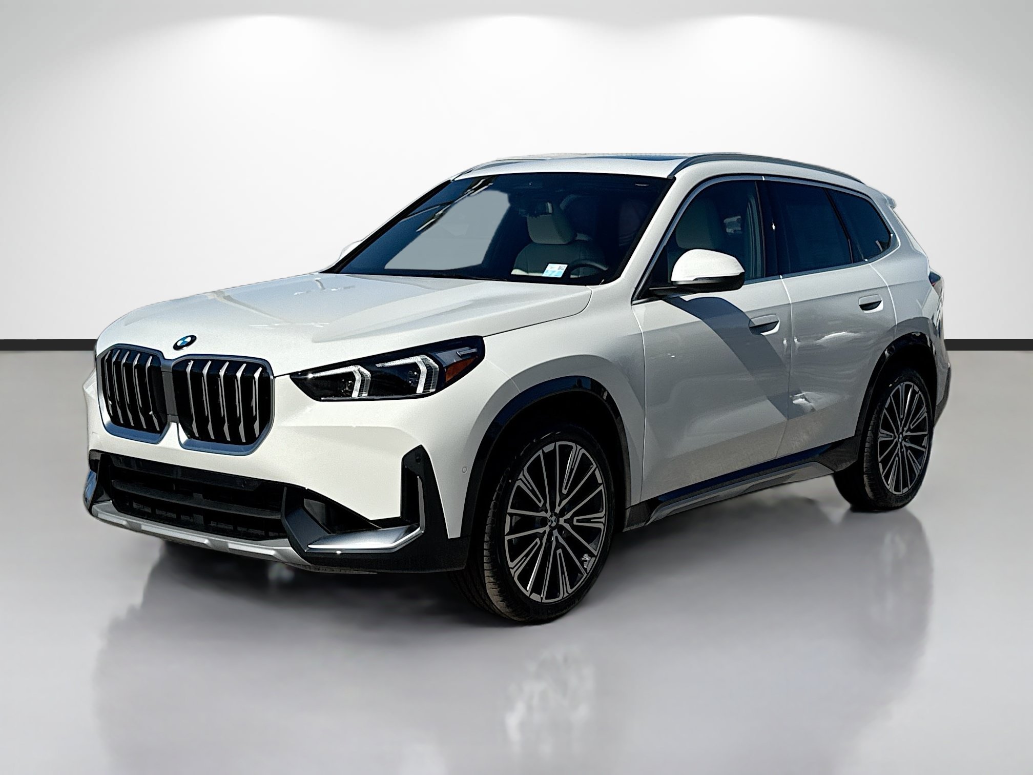 New 2026 BMW X1 xDrive28i w/ Convenience Package AWD/4WD image 7