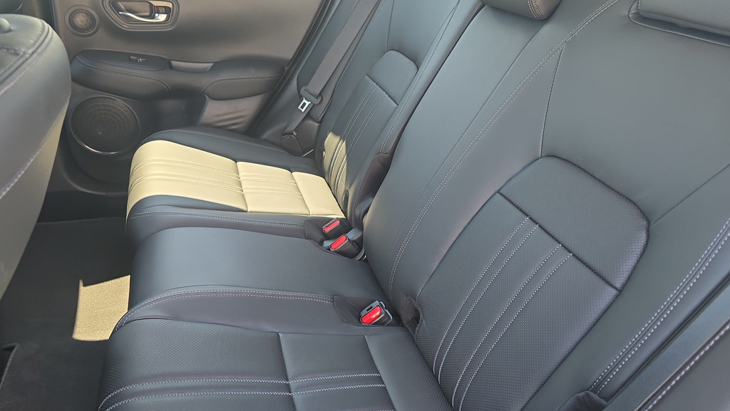 Used 2024 Honda HR-V EX-L image 27