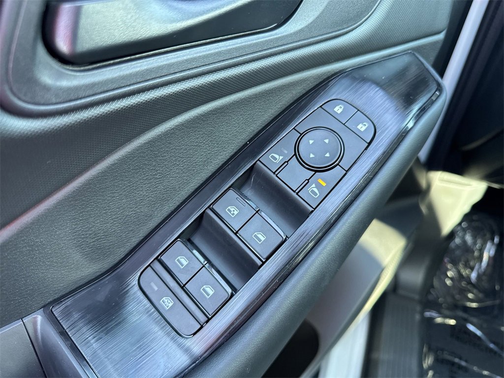 New 2026 Nissan Rogue S image 19