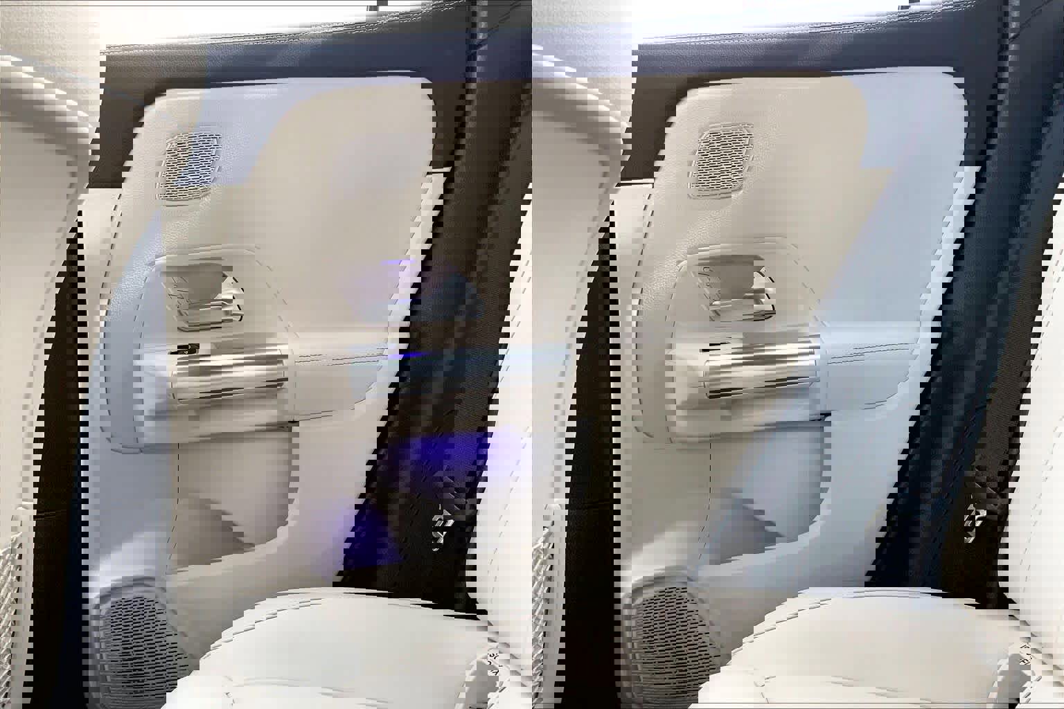 Certified 2024 Mercedes-Benz GLA 250 4MATIC image 36