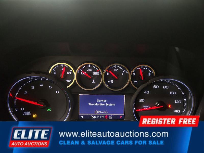 Used 2021 Chevrolet Suburban LT image 18