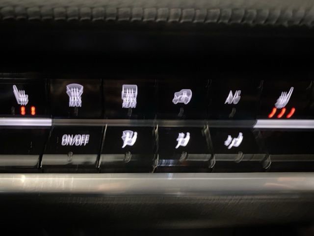 Used 2025 Chevrolet Equinox LT w/ Safety and Technology Package image 16