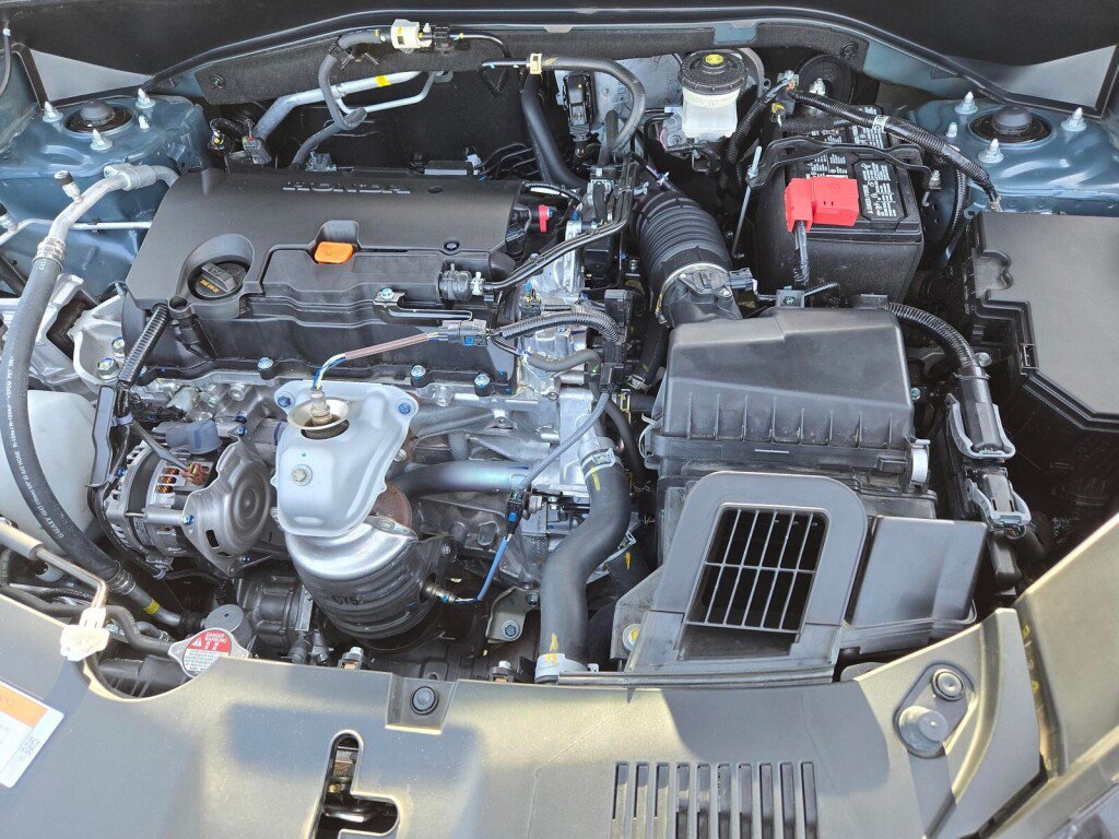 Certified 2024 Honda HR-V Sport image 9