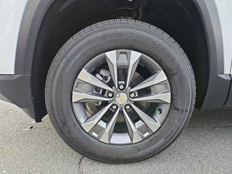 New 2026 Chevrolet Equinox LT w/ Convenience Package II image 8