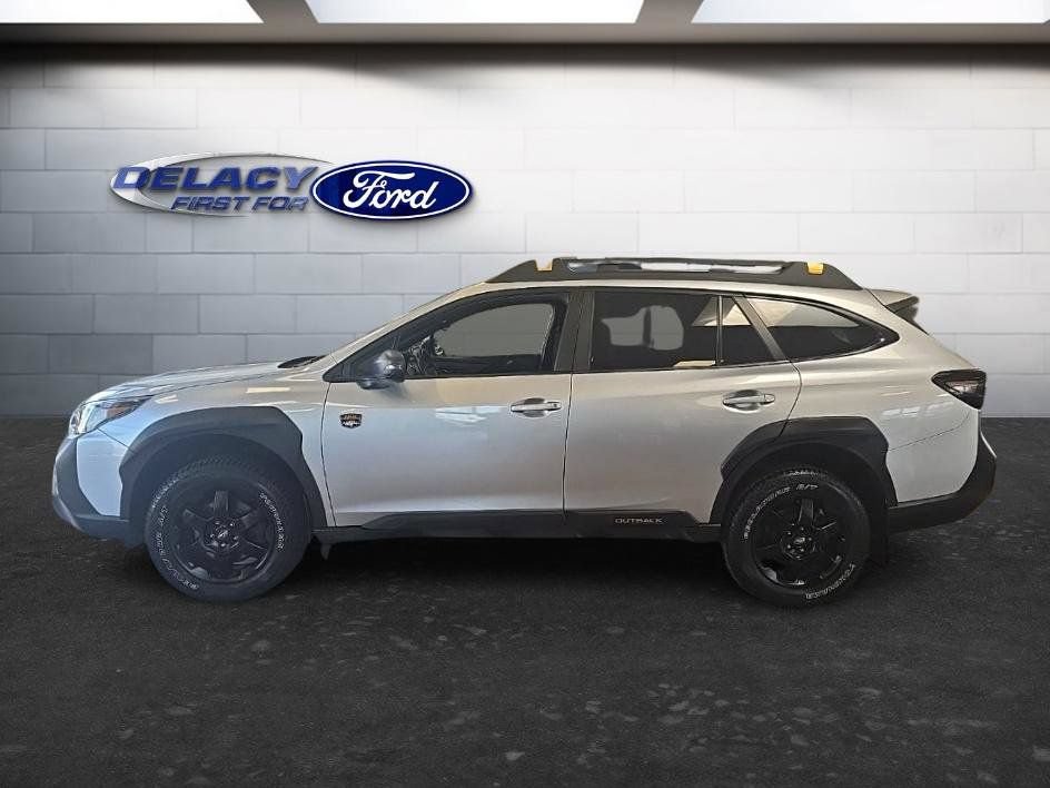 Used 2022 Subaru Outback Wilderness AWD/4WD image 3