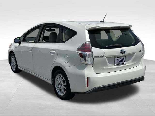 Used 2016 Toyota Prius V Four FWD image 25