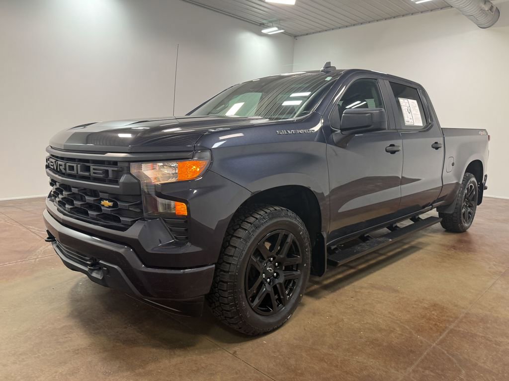 Used 2023 Chevrolet Silverado 1500 Custom image 40