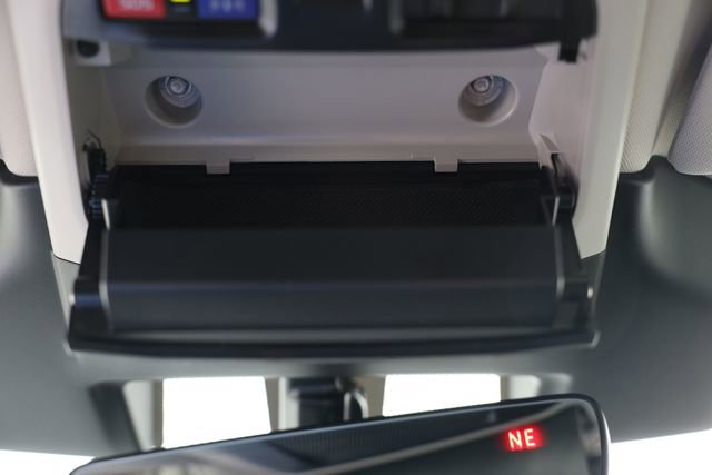 Certified 2025 Subaru Outback Limited image 52