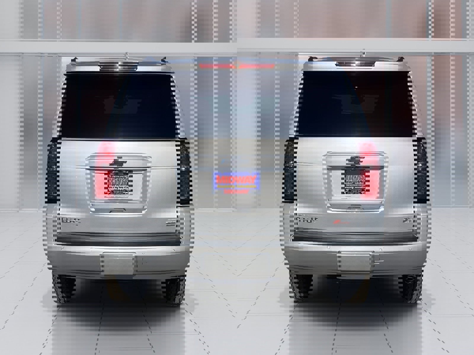 Used 2019 Chevrolet Tahoe LT w/ Luxury Package image 5