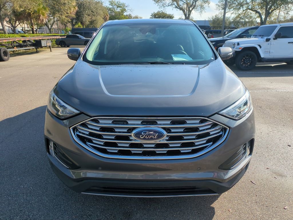 Used 2022 Ford Edge Titanium image 4