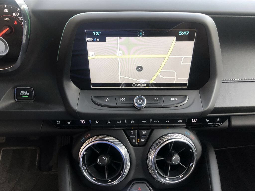 Used 2018 Chevrolet Camaro SS image 25