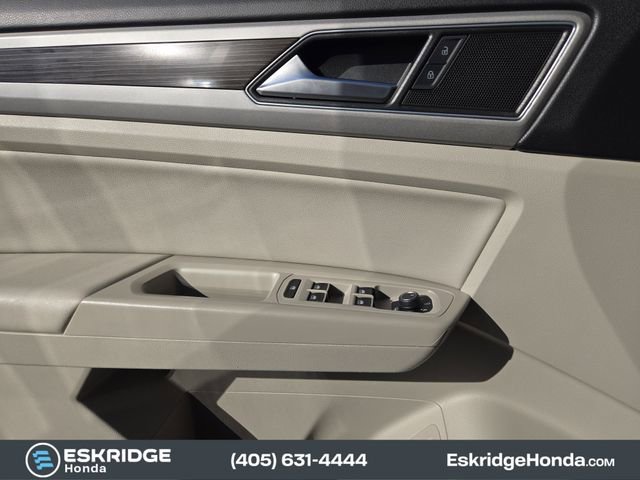 Used 2019 Volkswagen Atlas SE w/ Towing Package image 25