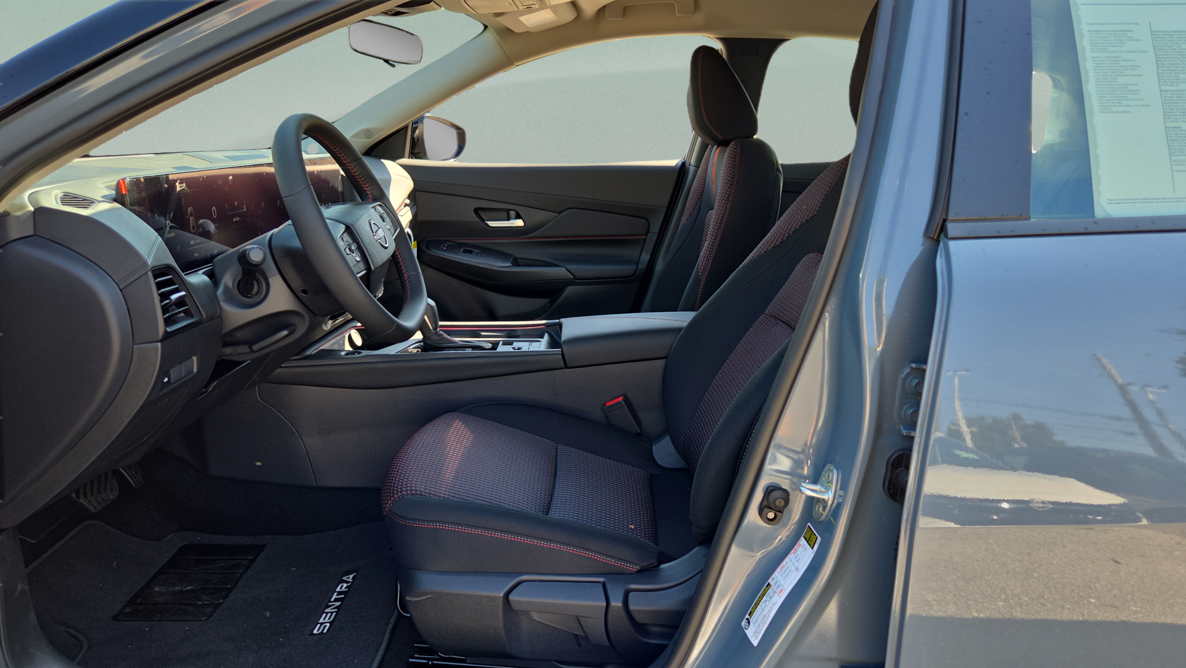 New 2026 Nissan Sentra SR w/ Floor Mat Package FWD image 9