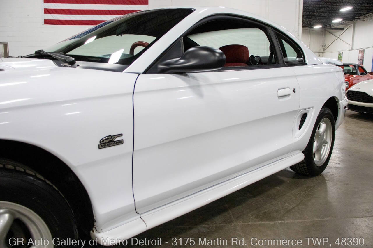 Used 1994 Ford Mustang GT image 21