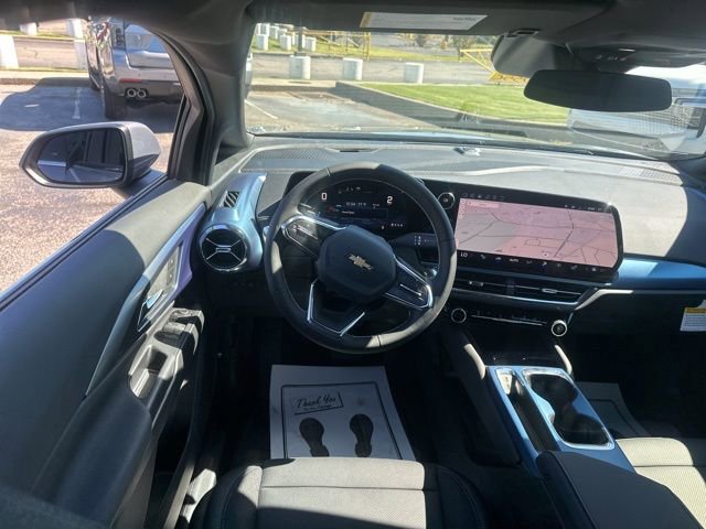 New 2026 Chevrolet Equinox EV LT image 27