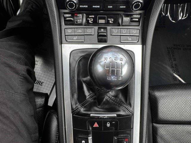 Used 2017 Porsche 718 Cayman S RWD image 29