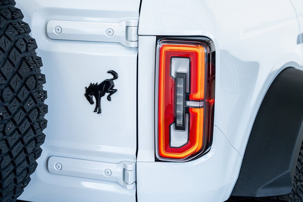 Used 2023 Ford Bronco Wildtrak image 27