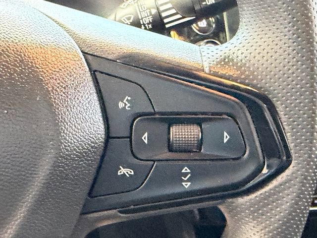 Used 2023 Chevrolet Bolt EUV LT w/ Driver Confidence Package FWD image 22