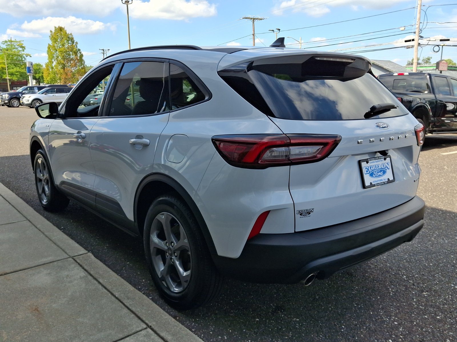 Used 2026 Ford Escape ST-Line AWD/4WD image 4